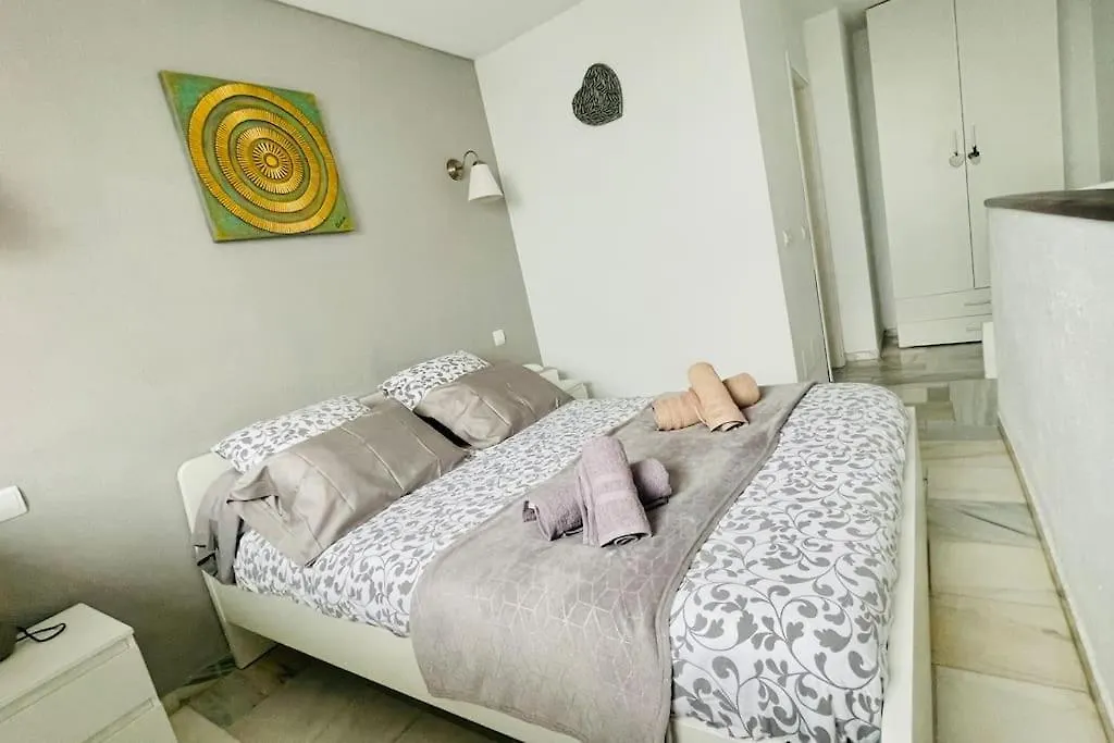 Atico Con Bonita Vista. En Urbanizacion Privada.! Apartment Estepona 0*,