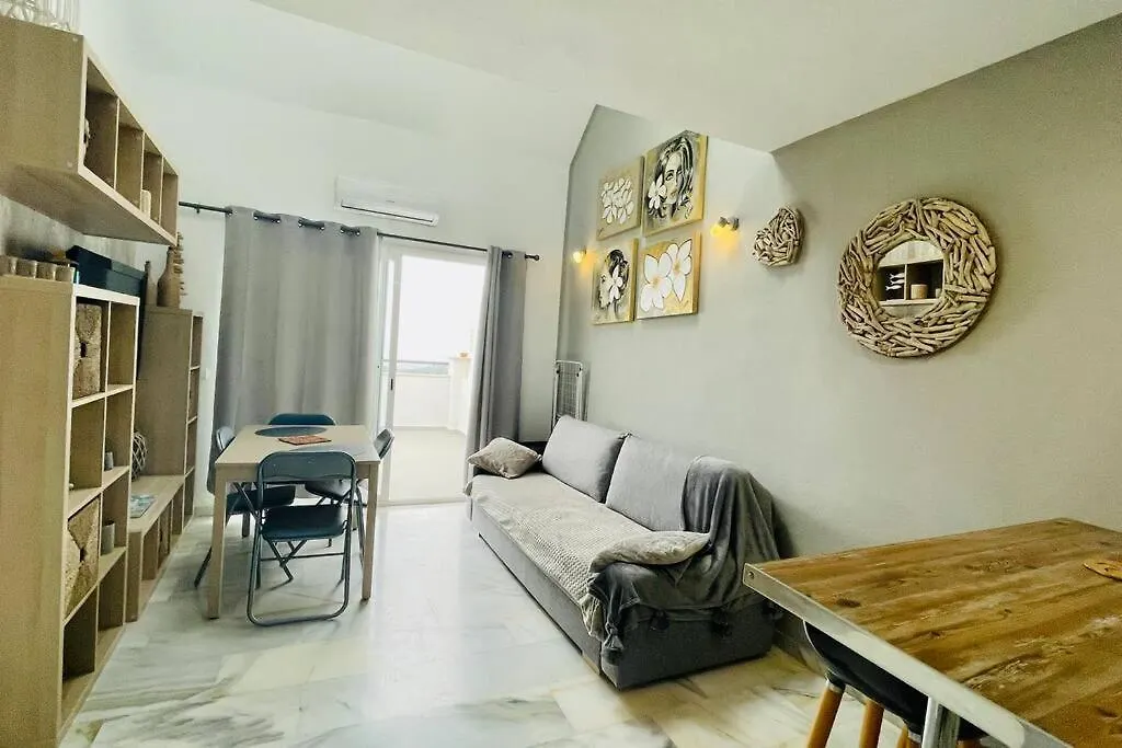 Atico Con Bonita Vista. En Urbanizacion Privada.! Apartment Estepona